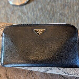 Authentic Prada Saffiano Zipper Wallet GUC